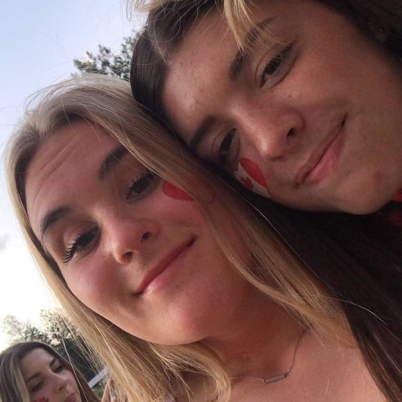 Meet your Posher, Ella - Picture 1 of 1